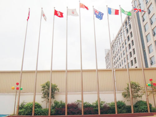 湖南天湘成金屬制品有限公司,湖南不銹鋼旗桿,湖南崗?fù)やN售,電動(dòng)伸縮門銷售,移動(dòng)廁所哪家好